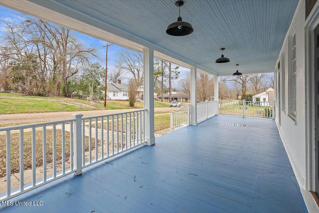 603 College Street, Port Gibson, MS 39150