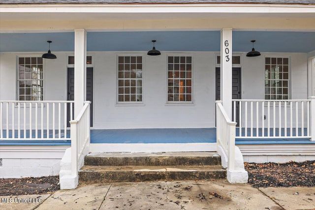 603 College Street, Port Gibson, MS 39150