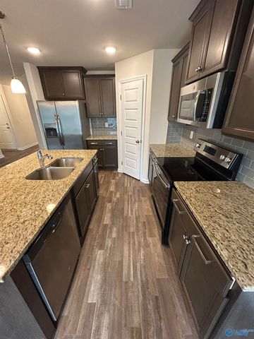122 Daymark Drive, Madison, AL 35756