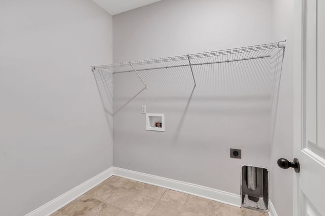 5502 Reflection Rd, Smyrna, TN 37167