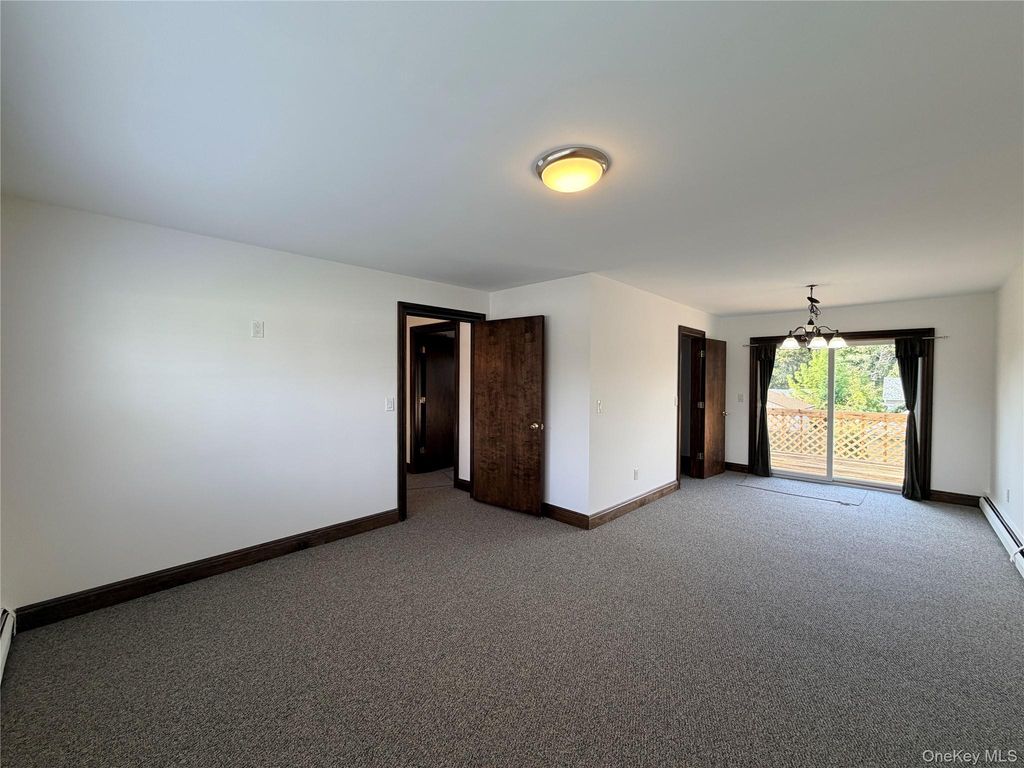60 Little East Neck Road, Babylon, NY 11702 — photo 5