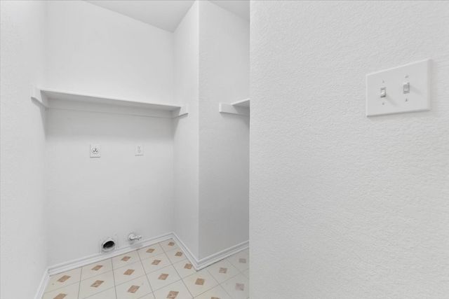 8408 Falconet Circle, Mckinney, TX 75072