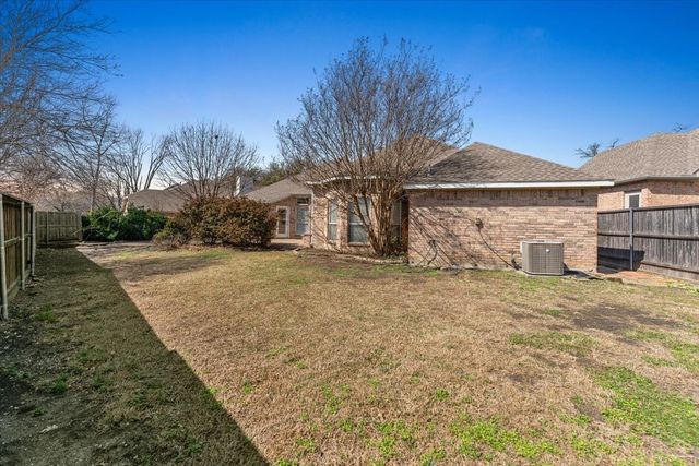 8408 Falconet Circle, Mckinney, TX 75072