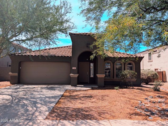 738 E SADDLE Way, San Tan Valley, AZ 85143
