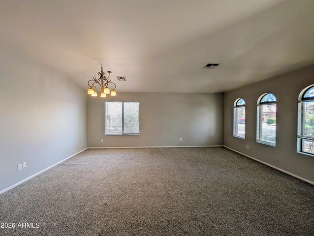 738 E SADDLE Way, San Tan Valley, AZ 85143