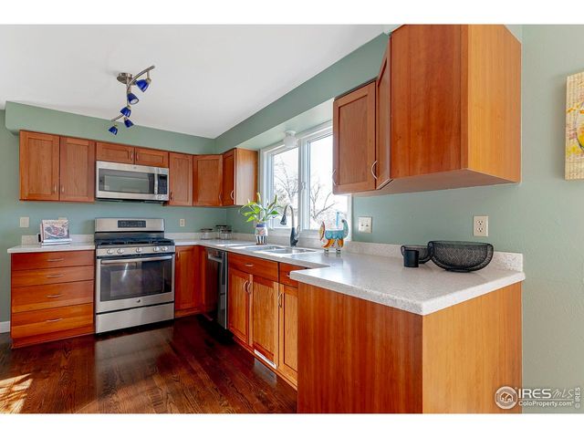 4556 Apple Way, Boulder, CO 80301