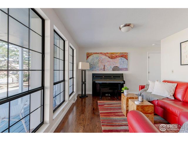 4556 Apple Way, Boulder, CO 80301