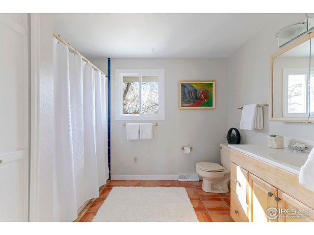 4556 Apple Way, Boulder, CO 80301