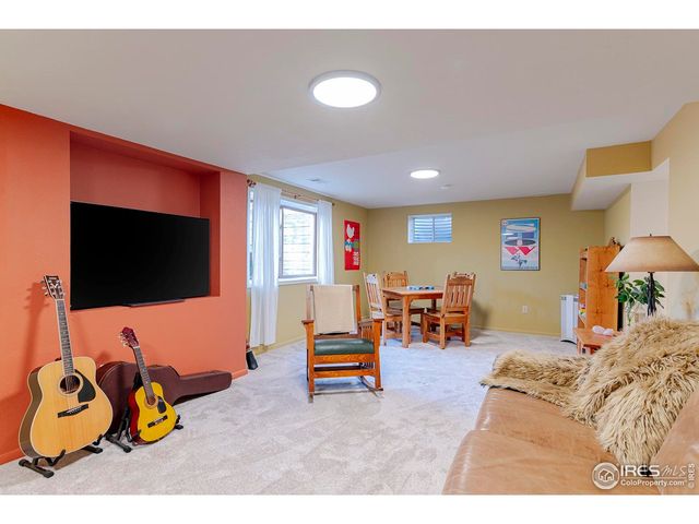 4556 Apple Way, Boulder, CO 80301