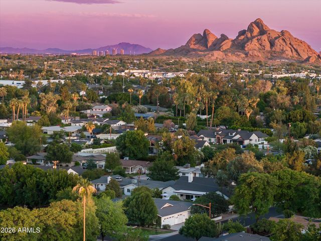 5201 E WELDON Avenue, Phoenix, AZ 85018