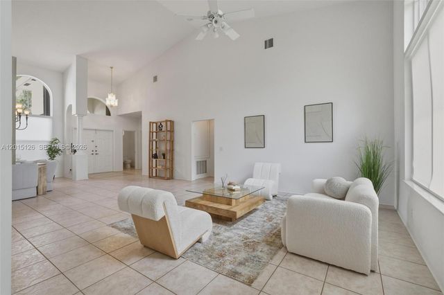 2099 NW 126th Ave, Pembroke Pines, FL 33028