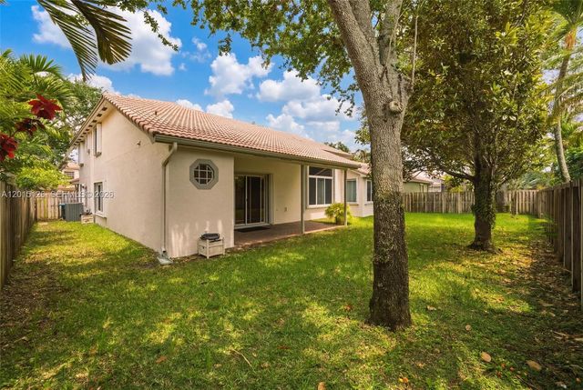 2099 NW 126th Ave, Pembroke Pines, FL 33028