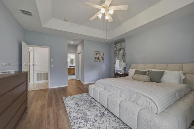 2099 NW 126th Ave, Pembroke Pines, FL 33028