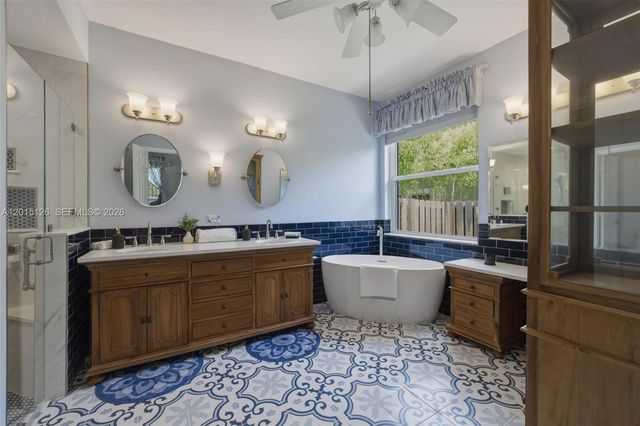 2099 NW 126th Ave, Pembroke Pines, FL 33028