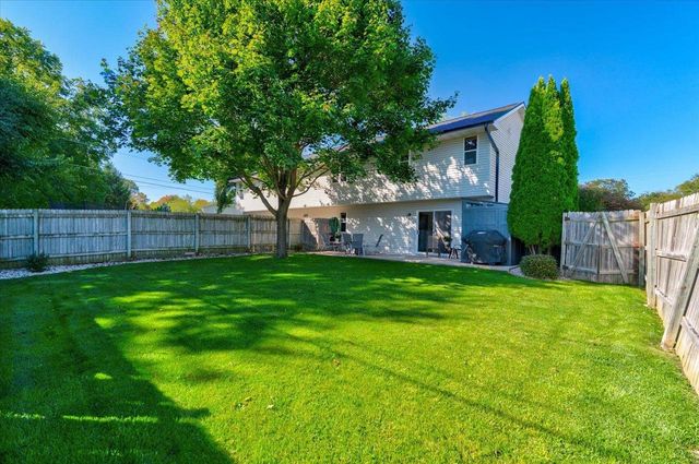 311 Marlboro Avenue, Edgerton, WI 53534