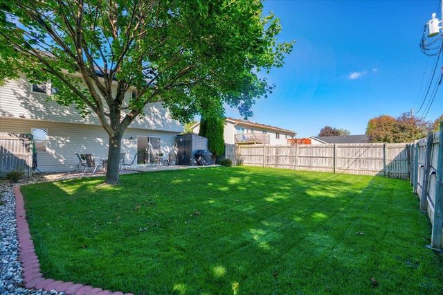 311 Marlboro Avenue, Edgerton, WI 53534