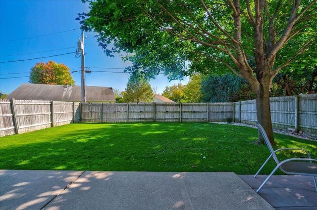 311 Marlboro Avenue, Edgerton, WI 53534