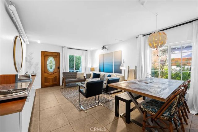 1121 S Eucalyptus, Inglewood, CA 90301