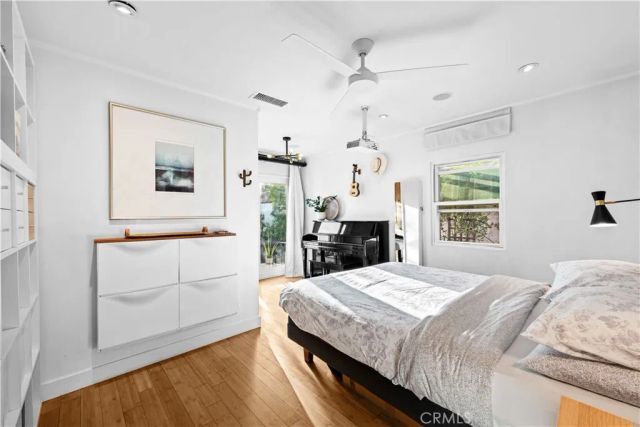 1121 S Eucalyptus, Inglewood, CA 90301