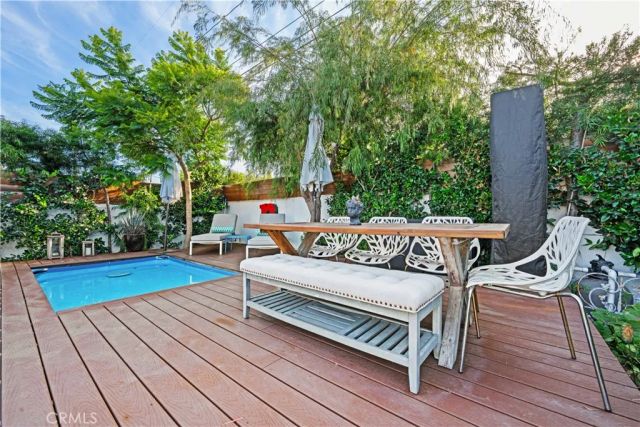 1121 S Eucalyptus, Inglewood, CA 90301