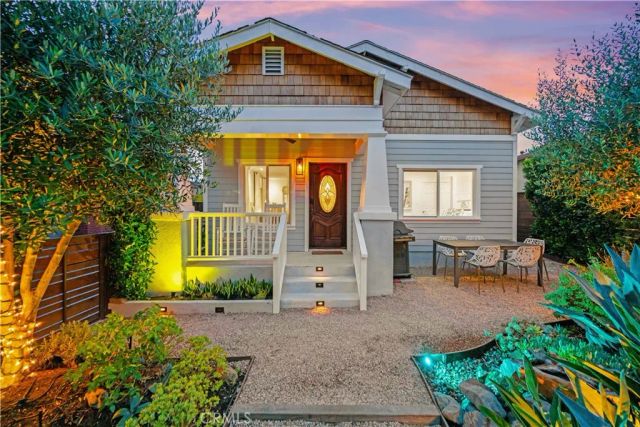 1121 S Eucalyptus, Inglewood, CA 90301