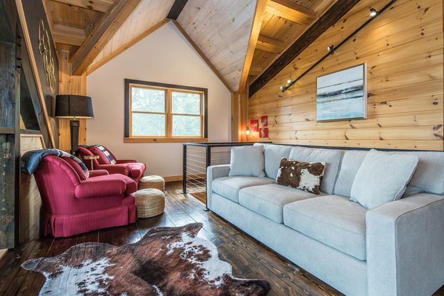 2391 Music Mountain Road, Stockbridge, VT 05772