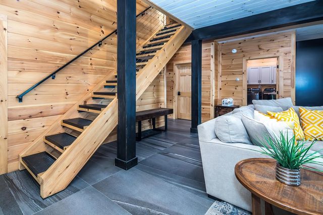 2391 Music Mountain Road, Stockbridge, VT 05772