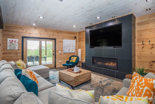 2391 Music Mountain Road, Stockbridge, VT 05772