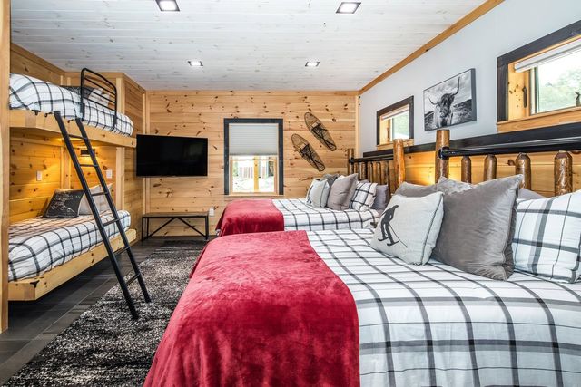 2391 Music Mountain Road, Stockbridge, VT 05772