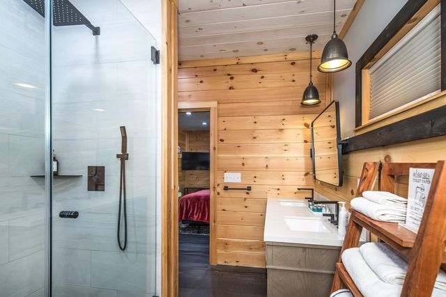 2391 Music Mountain Road, Stockbridge, VT 05772