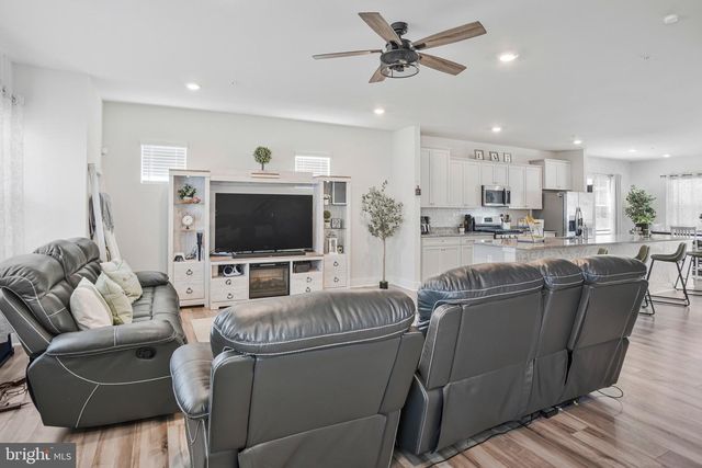 4136 SKIPTON PL, White Plains, MD 20695