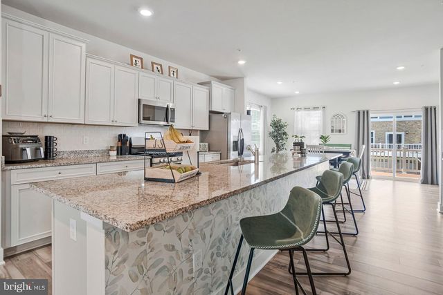 4136 SKIPTON PL, White Plains, MD 20695