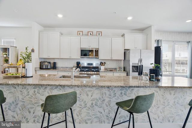 4136 SKIPTON PL, White Plains, MD 20695