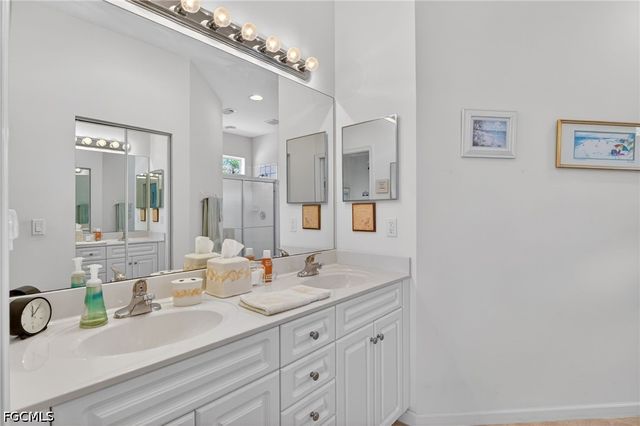 25009 Peacock LN 1-201, Naples, FL 34114