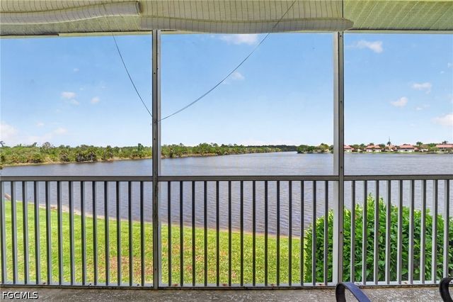 25009 Peacock LN 1-201, Naples, FL 34114