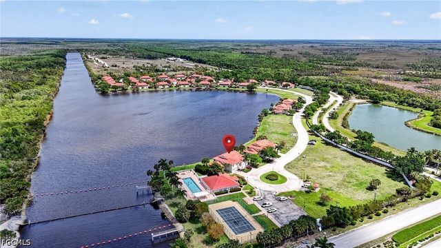 25009 Peacock LN 1-201, Naples, FL 34114