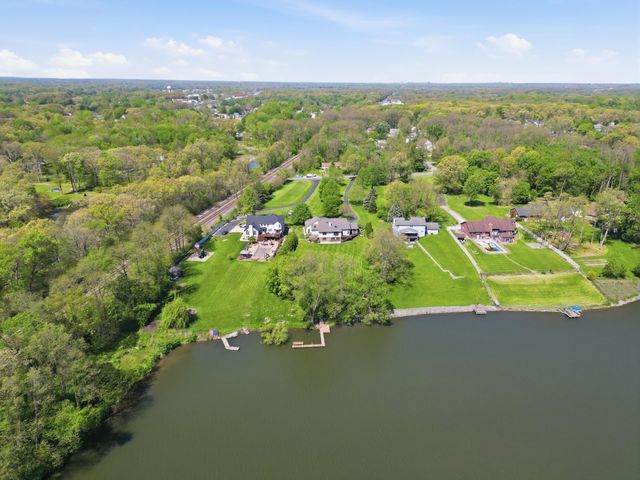 2385 Samuelson Road, Portage, IN 46368