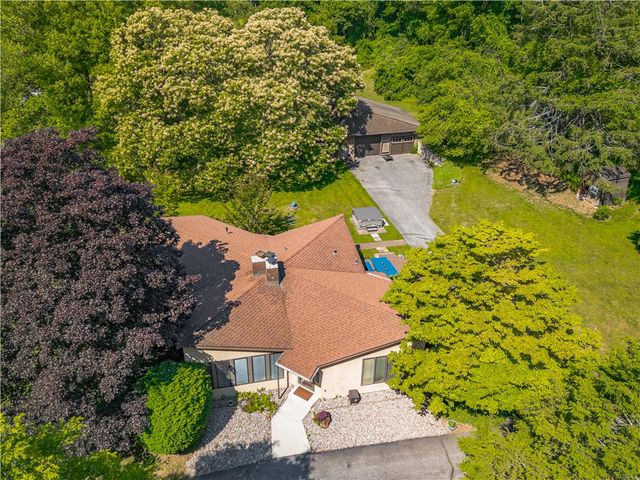 5735 Blue Church Road, Upper Saucon Twp, PA 18036