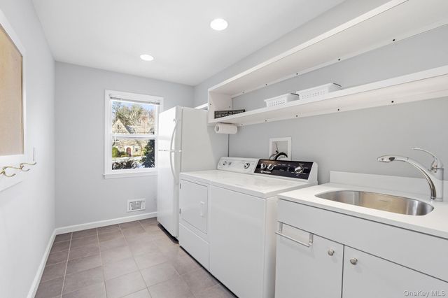 42 Butler Road, Scarsdale, NY 10583