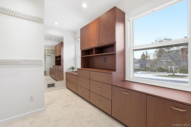 42 Butler Road, Scarsdale, NY 10583