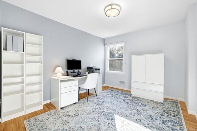 42 Butler Road, Scarsdale, NY 10583