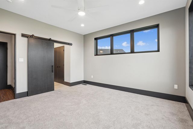 4010 Keagles Crossing, Cedar Falls, IA 50613