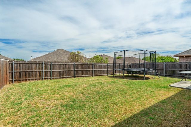 3241 Sadie Trail, Fort Worth, TX 76137