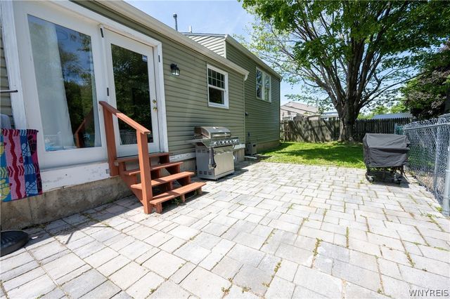 7125 Brandywine Drive, Evans, NY 14047