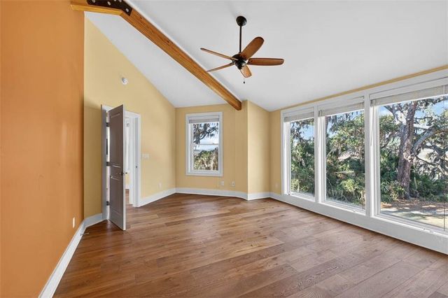 1368 NE Woodstork Way, Townsend, GA 31331