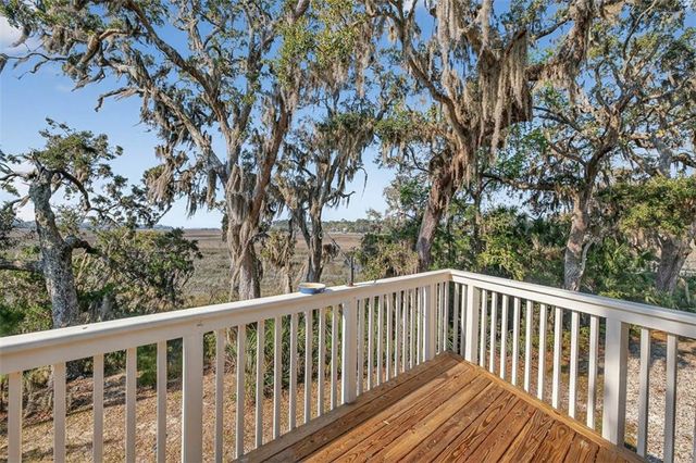 1368 NE Woodstork Way, Townsend, GA 31331