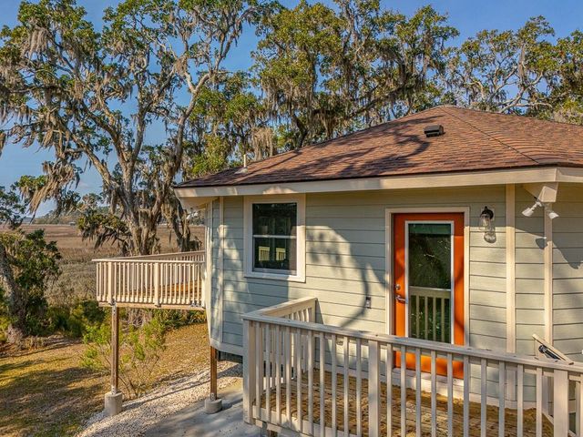 1368 NE Woodstork Way, Townsend, GA 31331