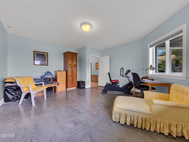 496 Proffitt Ridge Rd Road, Mooresburg, TN 37811