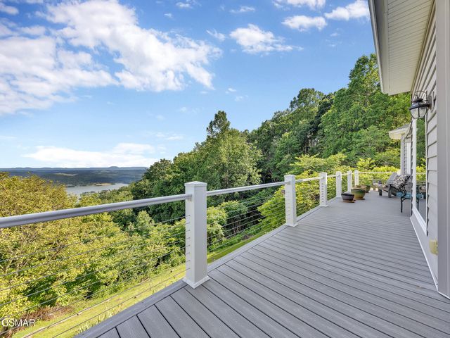 496 Proffitt Ridge Rd Road, Mooresburg, TN 37811