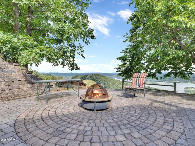 496 Proffitt Ridge Rd Road, Mooresburg, TN 37811